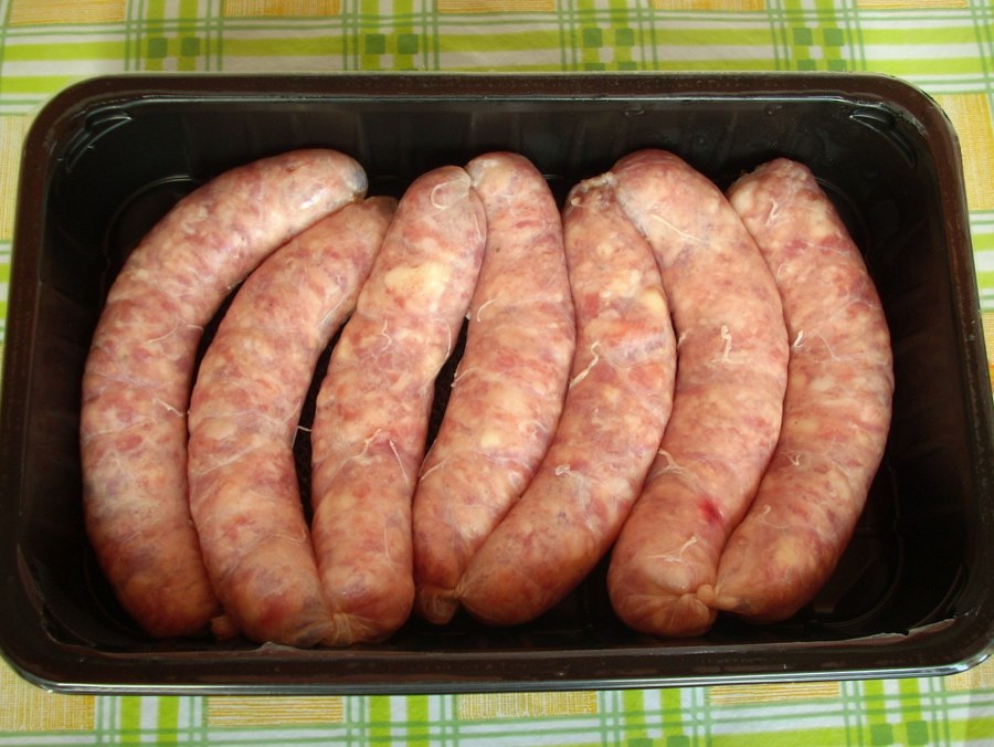 Колбаса в сетке