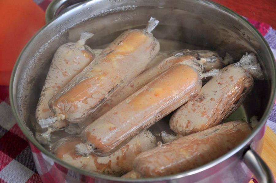 Домашняя колбаса . 100% Мясо .