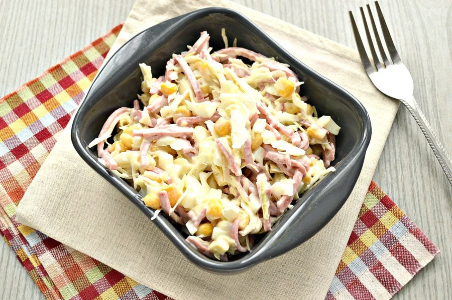 Салат крабовый порционный вес