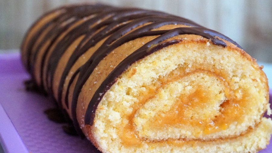 Рулет с кремом чиз