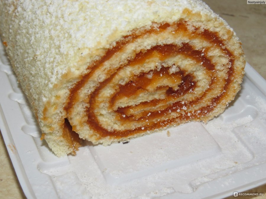 Рулет абрикосовый