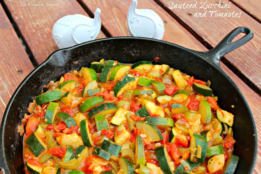 Кабачки тушёные с морковью и луком и помидорами