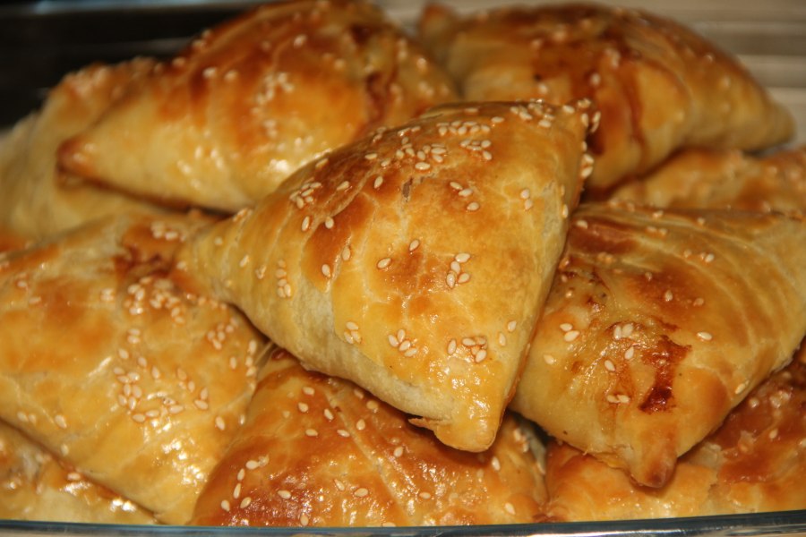 Самса из готового слоеного теста