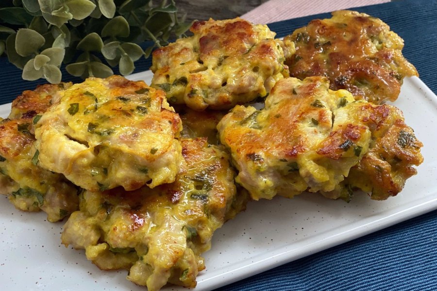 Куриные котлеты с кабачком