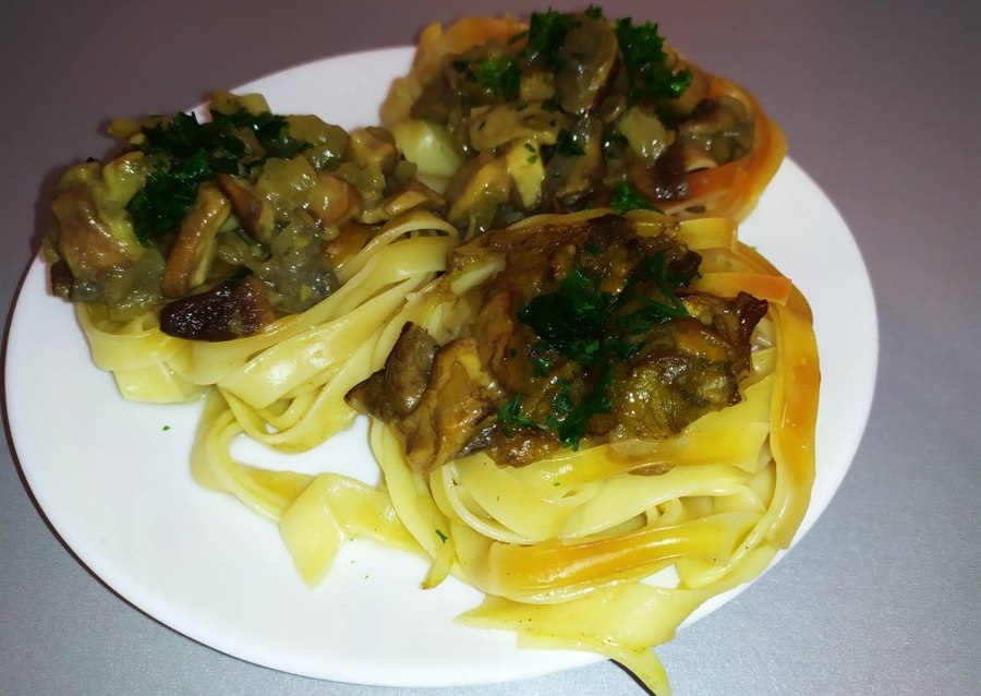 Гнёзда из макарон Макфа с фаршем