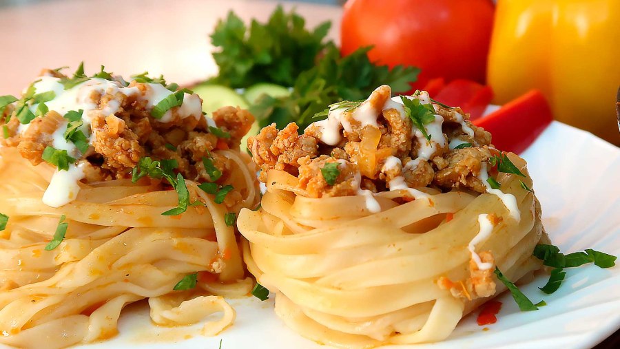 Гнёзда из макарон