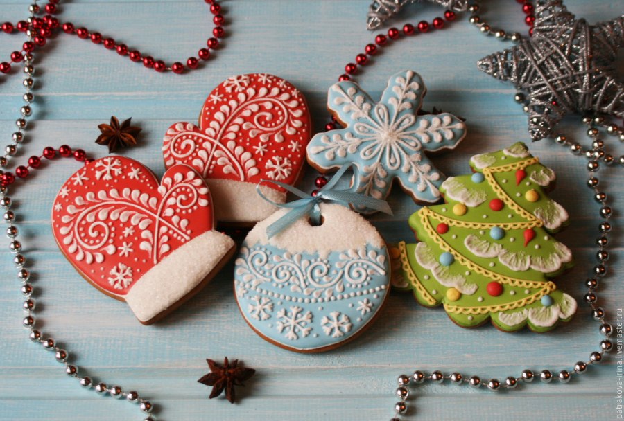 Имбирные пряники роспись глазурью