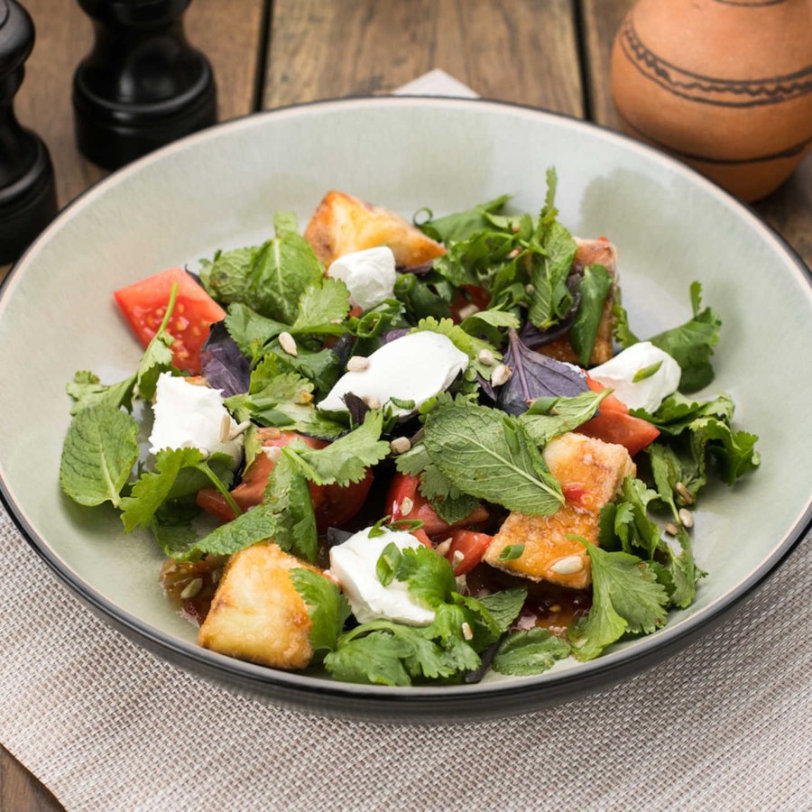 Салат с хрустящими баклажанами