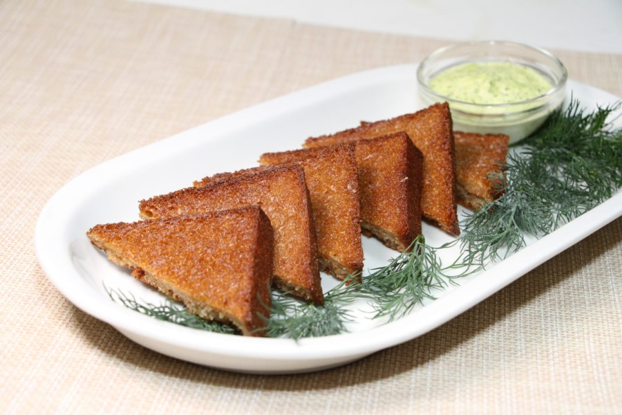 Гренки с чесноком плоские