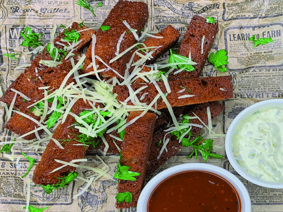 Гренки бородинские с соусом