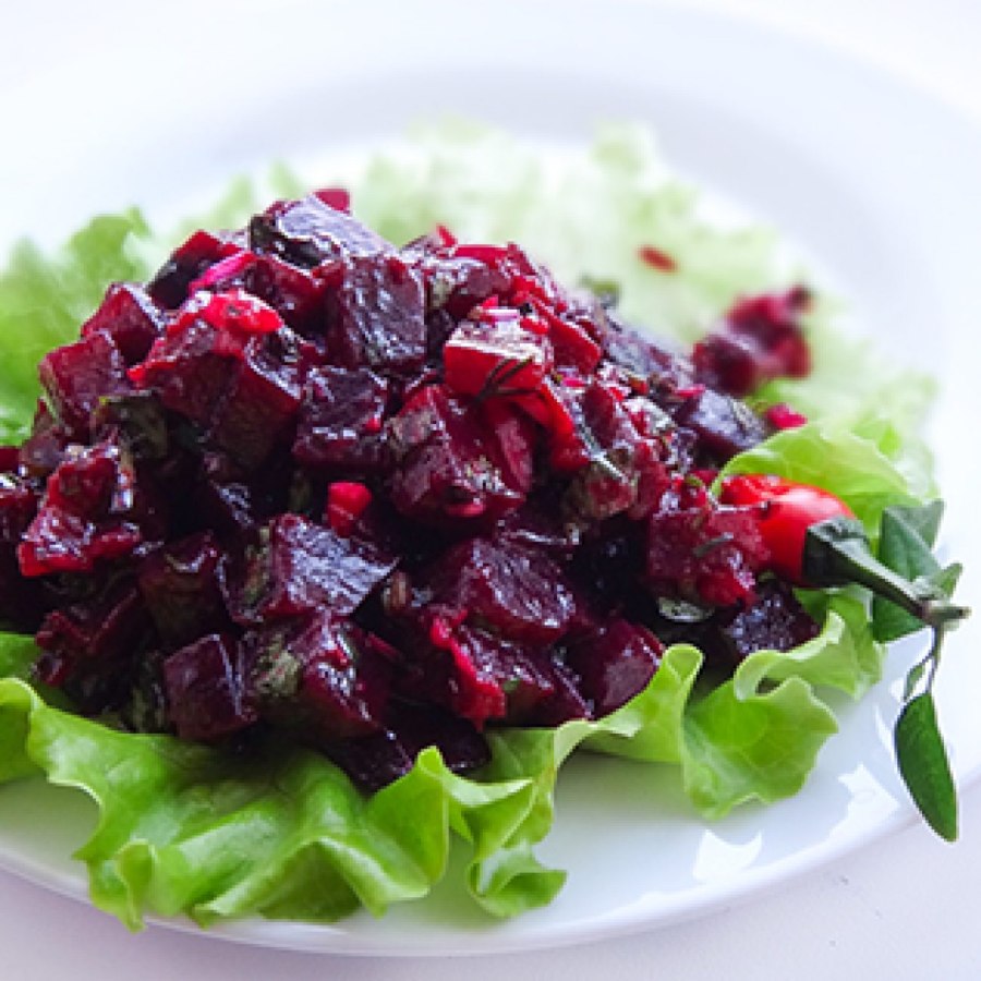 Салат из свеклы с ткемали по-грузински