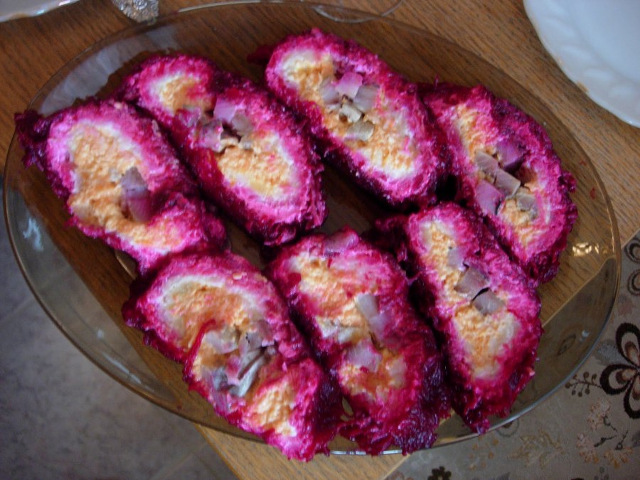 Ролл селедка под шубой Макдоналдс