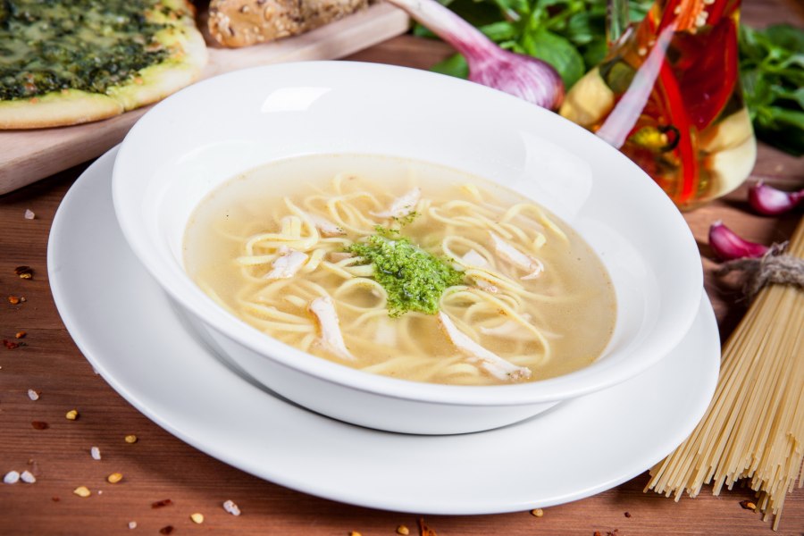 Суп минестроне с курицей