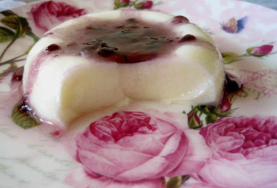 Десерт Панна котта