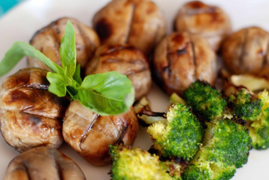 Шампиньоны на гриле
