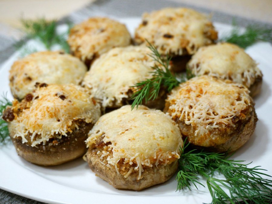 Грибы фаршированные на решётке