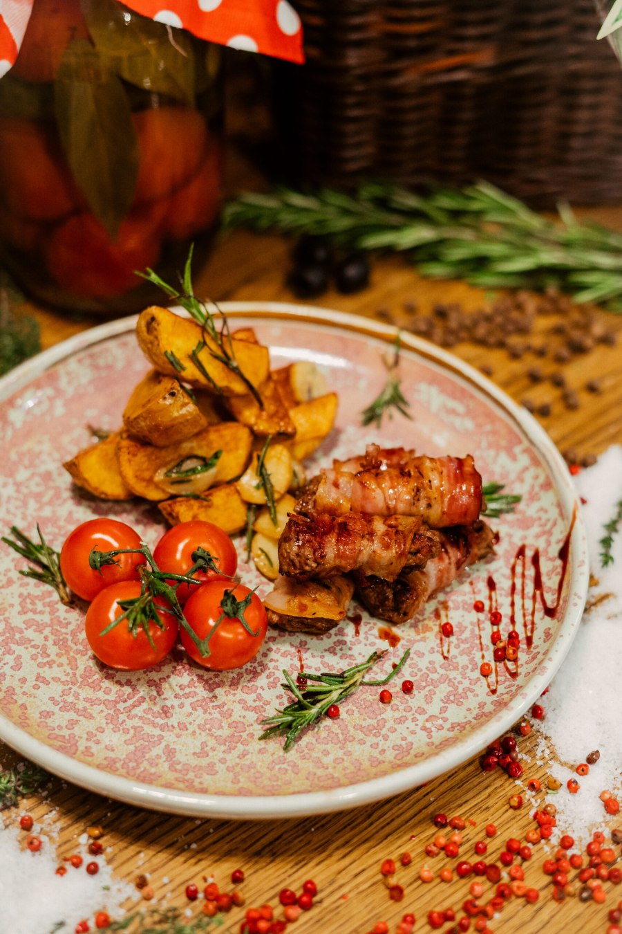 Шашлык из медальонов