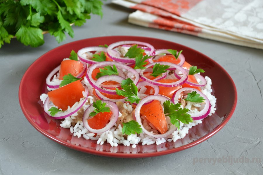 Помидоры с печенью трески