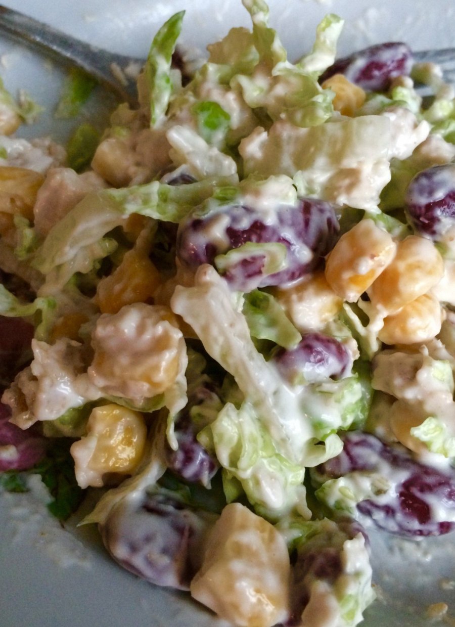 Салат студенческий с сухариками