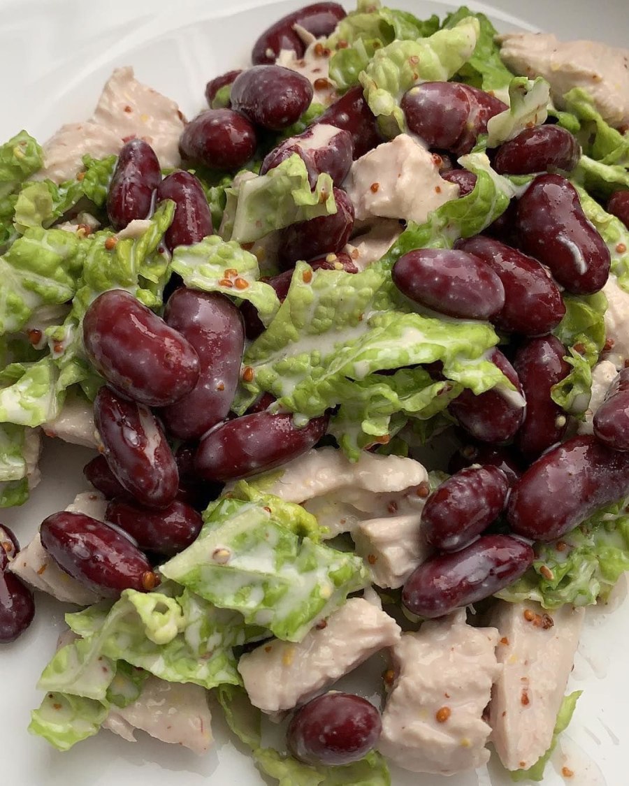 Салат с тунцом и пекинской капустой