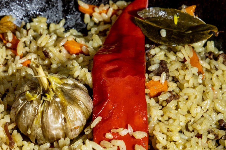 Рыбный плов с огурцами Мем