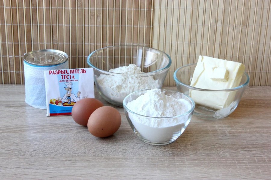 Тесто из муки и желтка