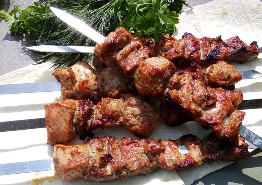 Шашлык из свинины в гранатовом соке классический