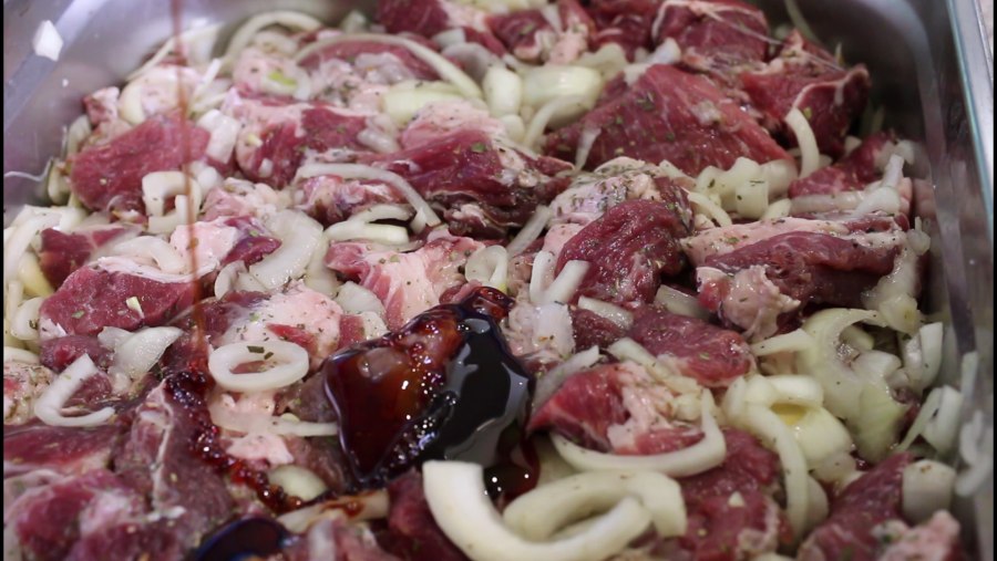 Шашлык свиной из лопатки