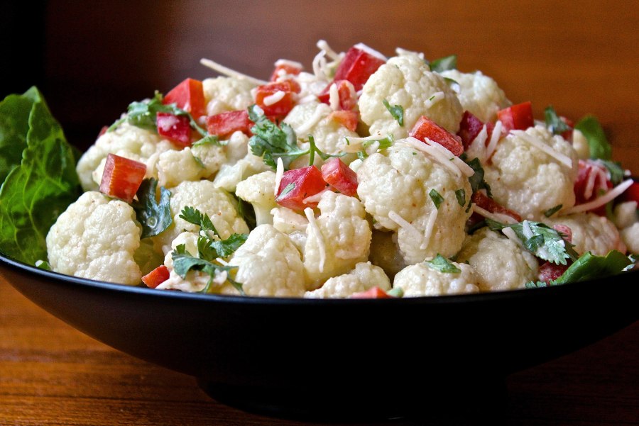 Салат из цветной капусты