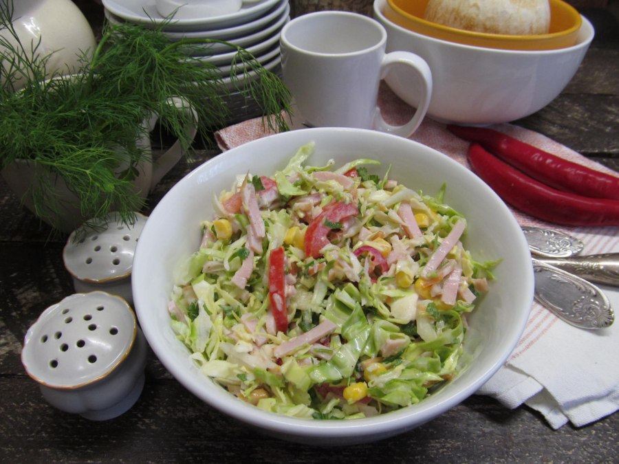 Салат неженка с ветчиной