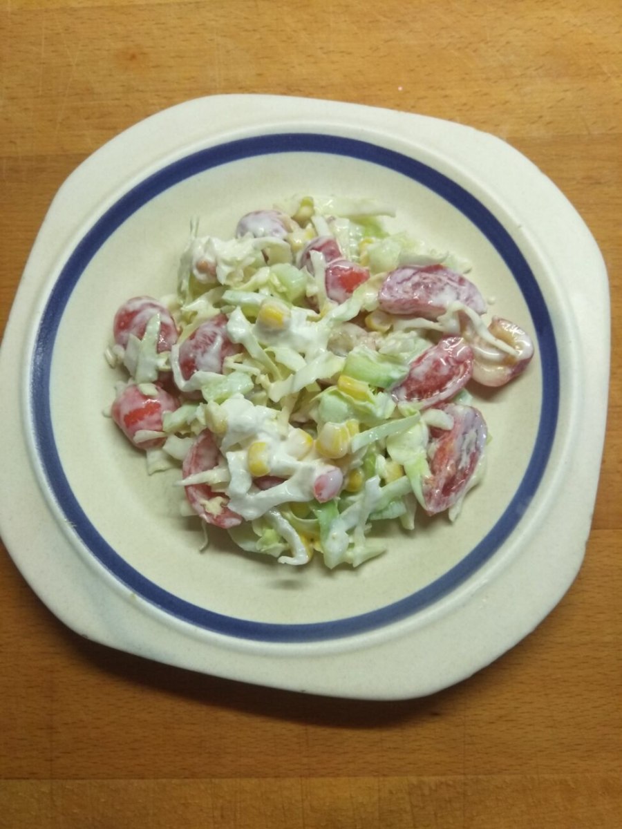 Салат с пекинской капустой и ветчиной