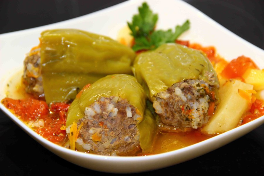 Перец фаршированный мясом