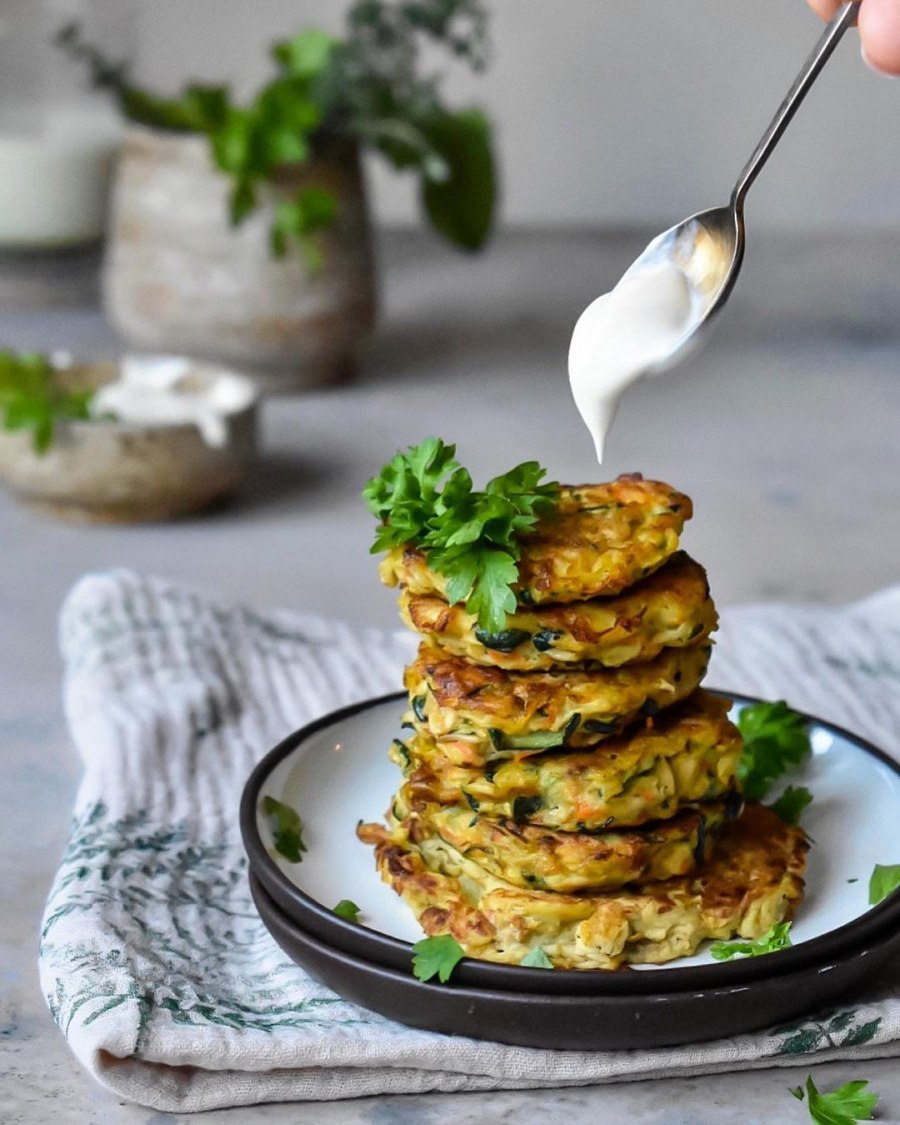 Оладушки из икры рыбы