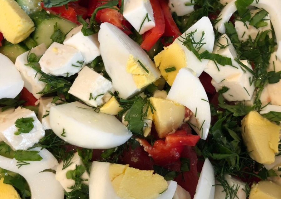 Греческий салат с оливками Каламата