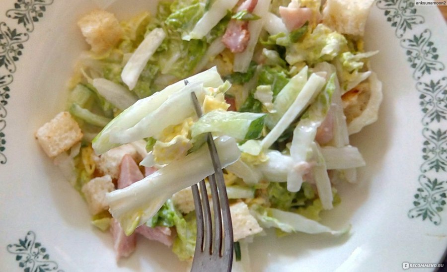 Креветки помидоры черри пекинская капуста