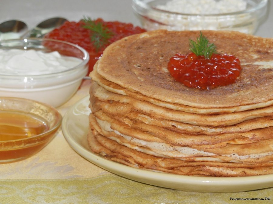 Блины на сыворотке с яйцами