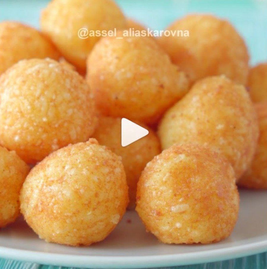 Творожные шарики с сыром