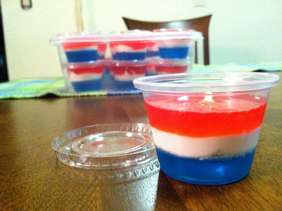 Пластиковые стаканчики для желейных шотов