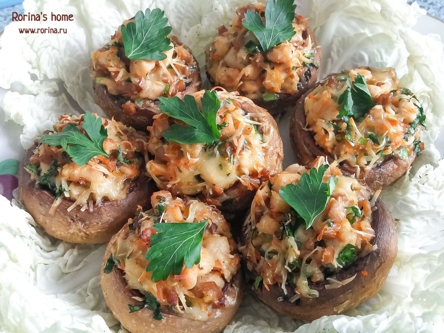 Шампиньоны фаршированные фаршем