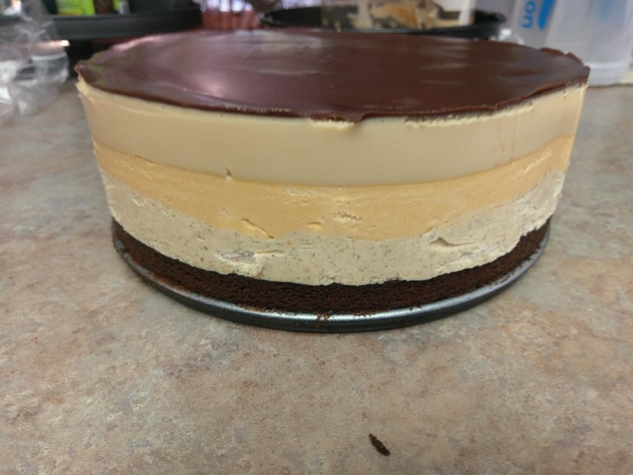 Карамельный бортик для торта