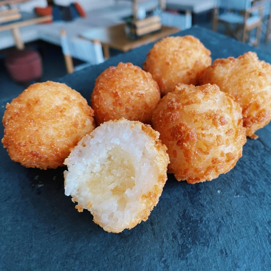 Уже готово онигири с креветками, 110 г