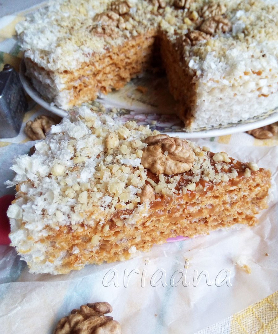 Пирог Лакомка