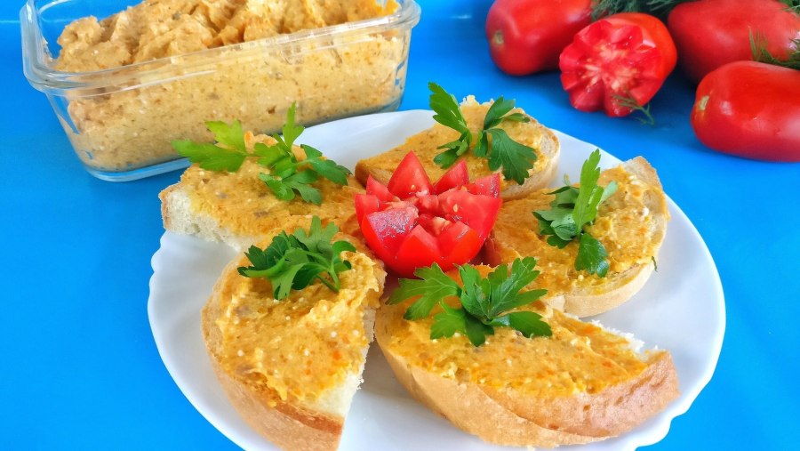 Бутерброды ложная икорка