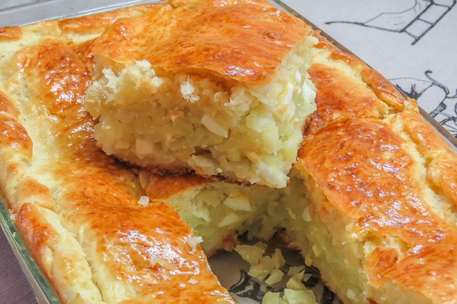 Красивый капустный пирог