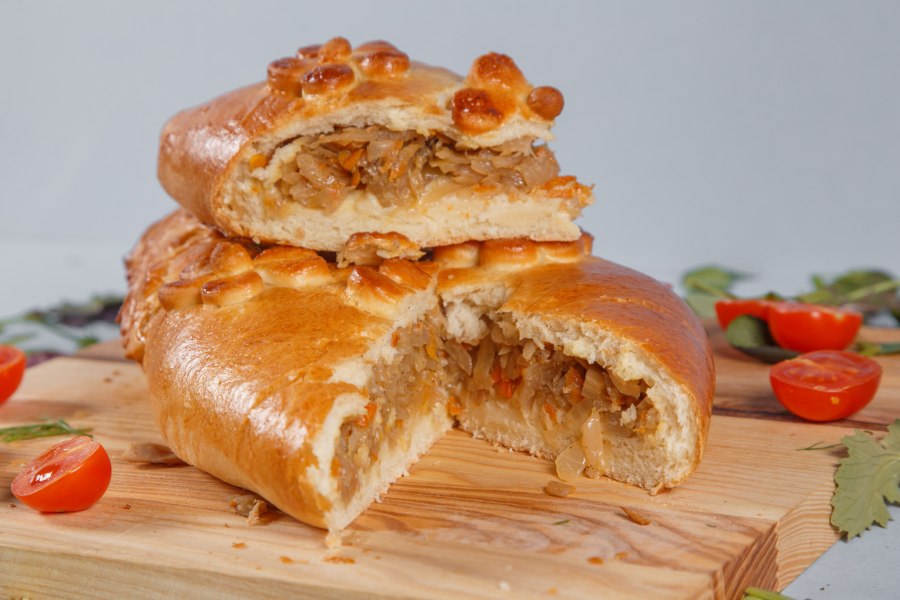 Пирог с капустой круглый