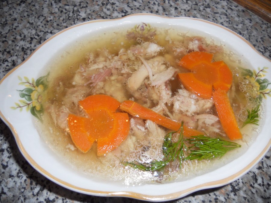 Холодец из свиных ножек