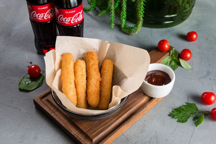 Закуска сырные палочки