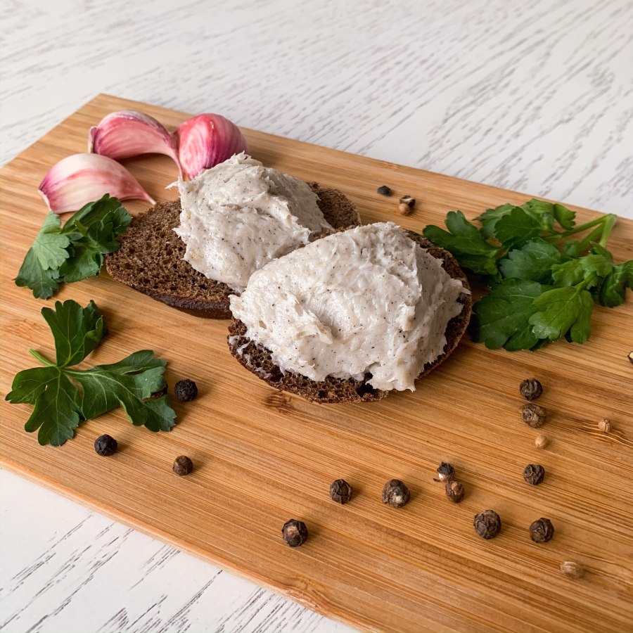 Шпик закусочный соленый