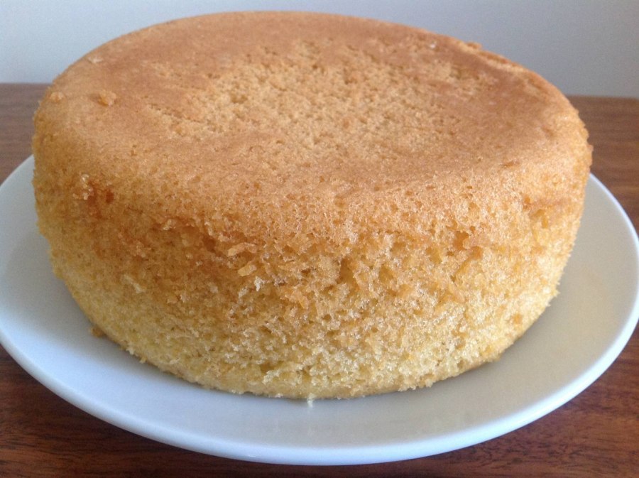 Бисквит с молоком