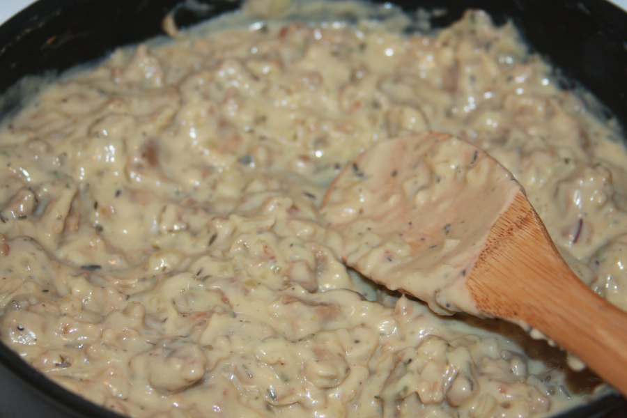 Подливка из сосисок